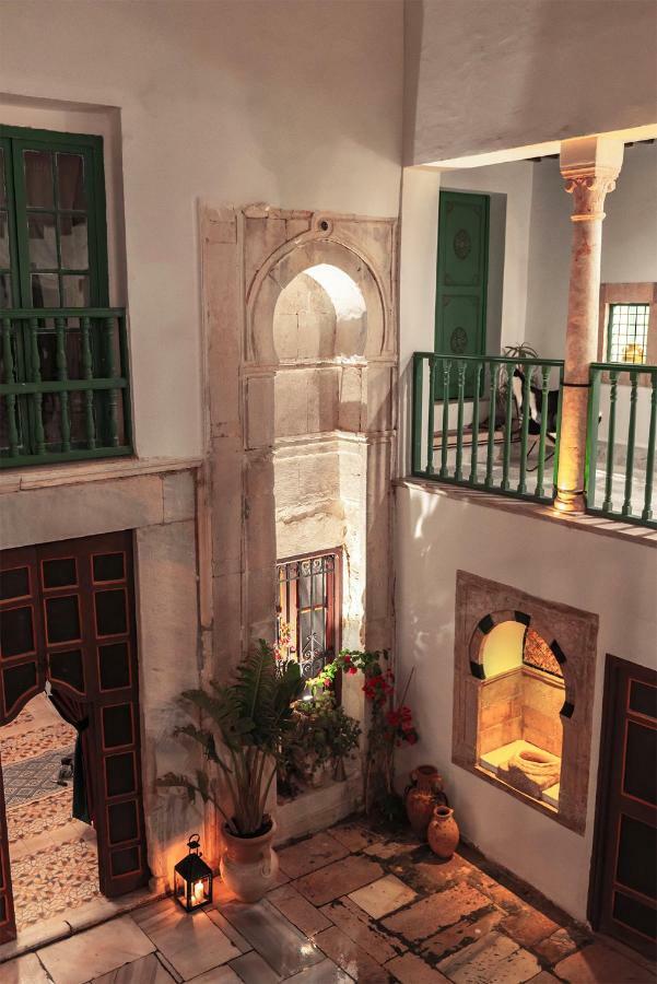 Dar Zyne La Medina Bed & Breakfast Tunis Exterior photo